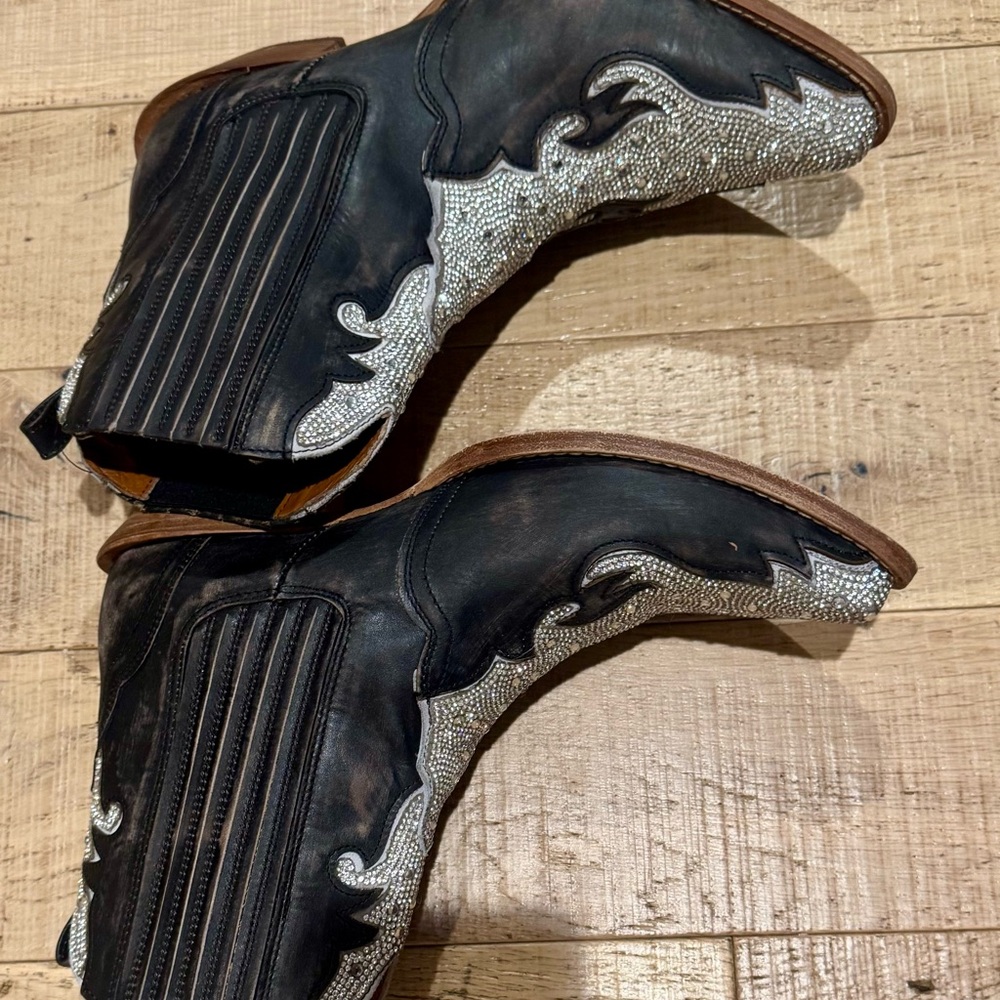 Dan Post Black Western Heeled Boots with Crystal Embellishments - Picture 6 of 8